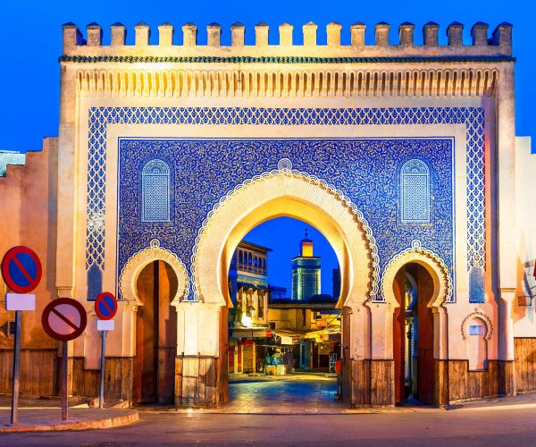 Viaje de 9 Días desde Tánger y Fez al Desierto de Marruecos y las Ciudades Imperiales – Casablanca