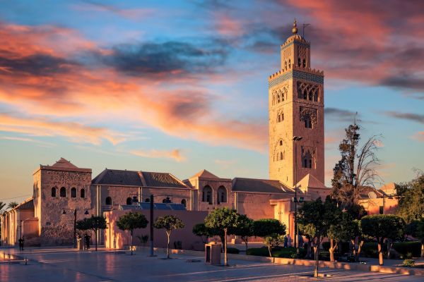 Viaje de 8 Días desde Tánger a Marrakech por el Desierto